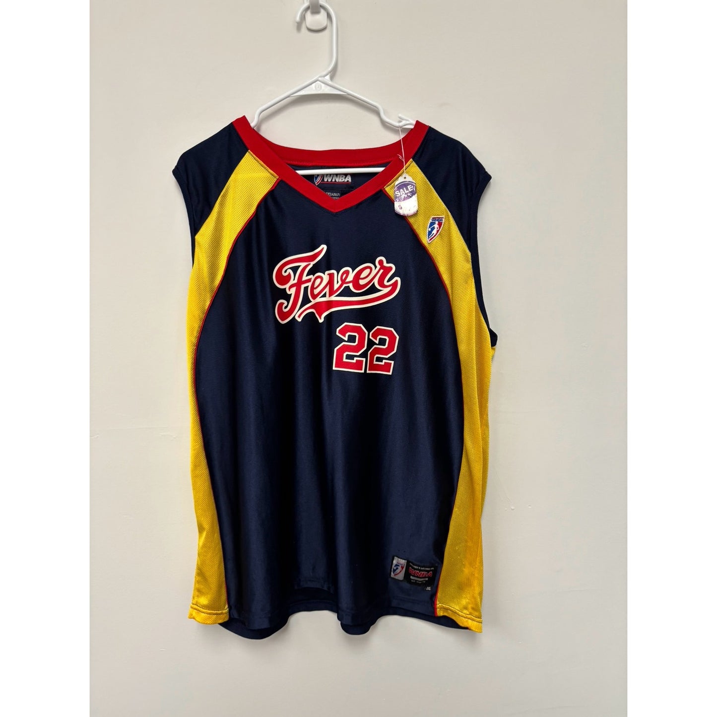 #22 Womens Basketball Jersey USED 2XL