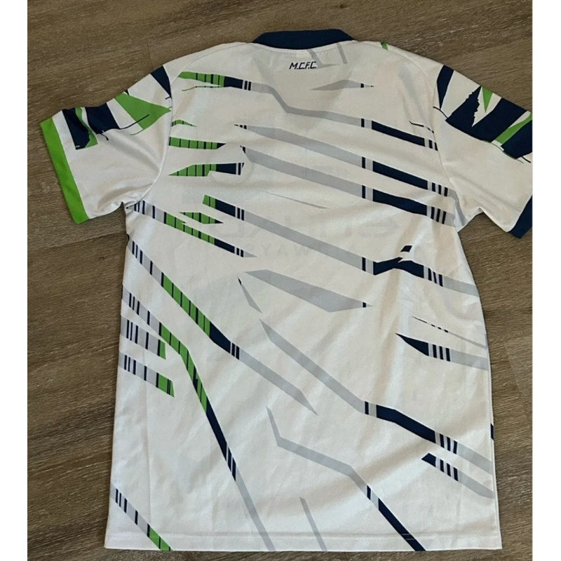 Soccer Jersey USED Mens S