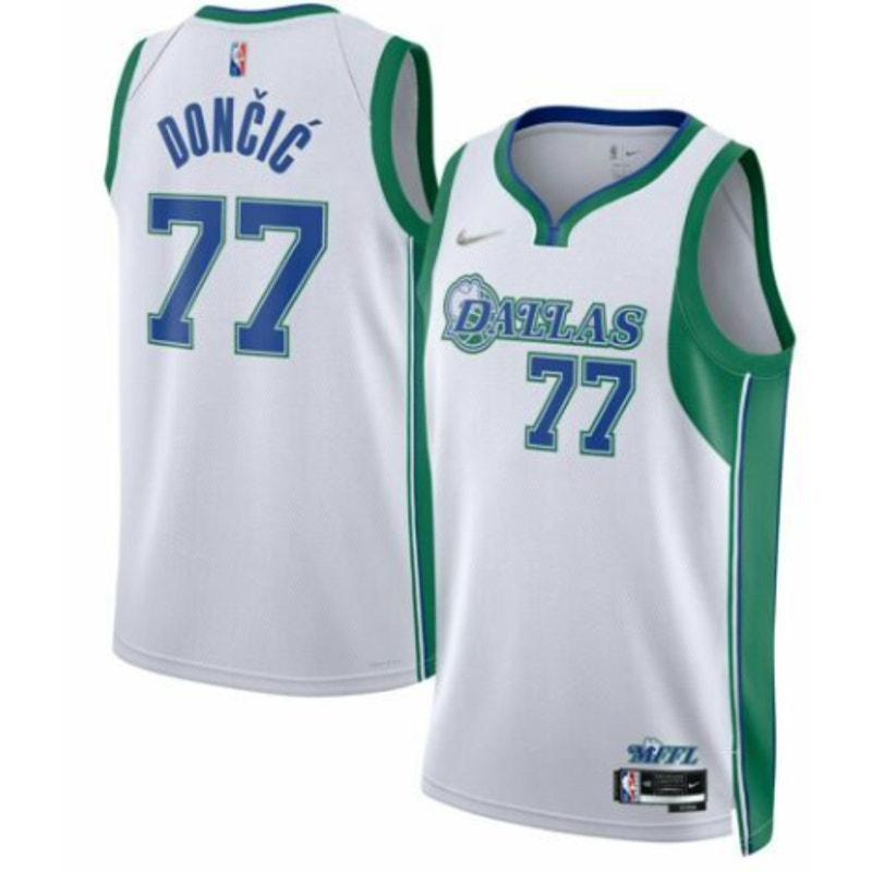 #77 Basketball Jersey NWT Youth L