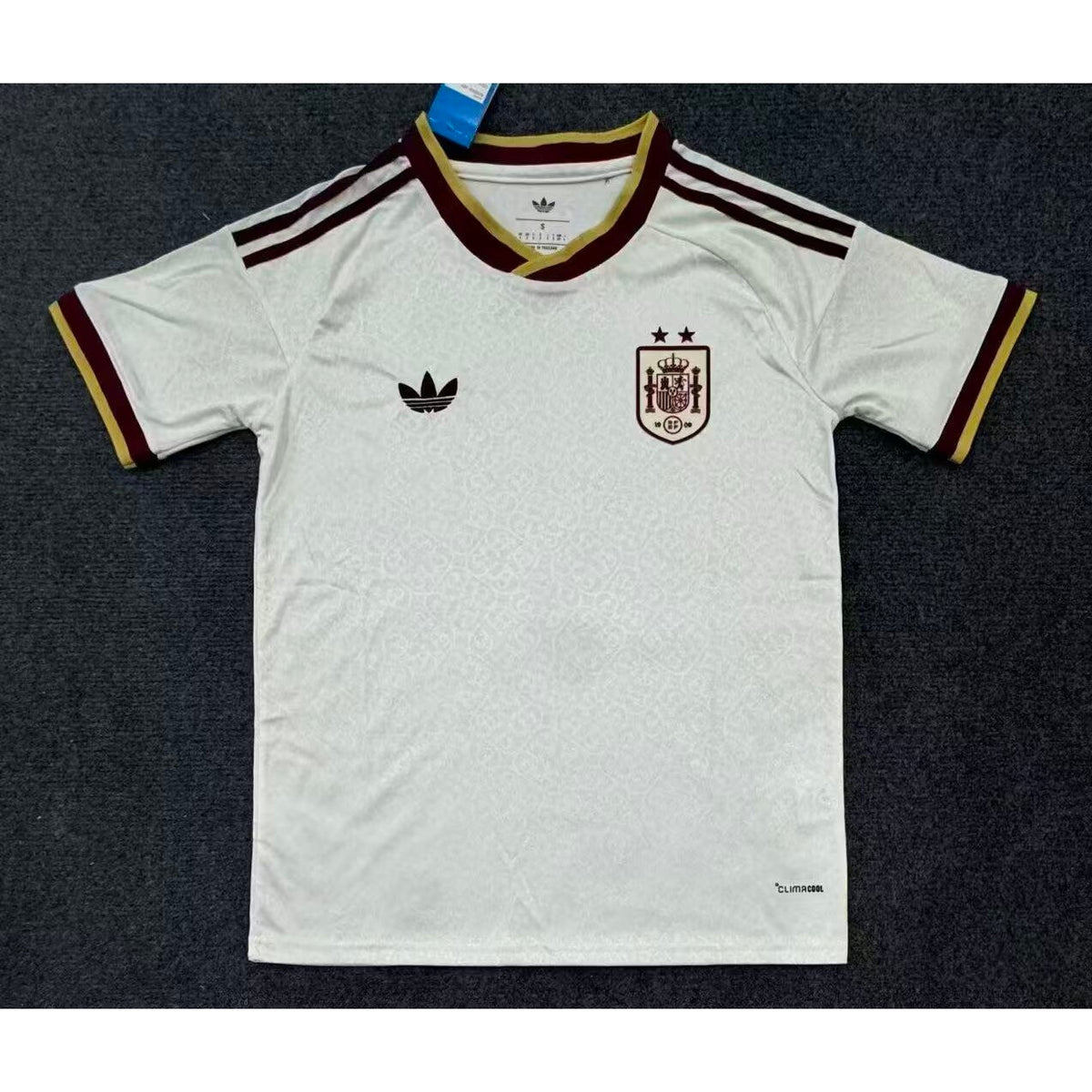Soccer Jersey NWT Mens L