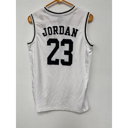 #23 Basketball Jersey USED Vintage Mens XL**