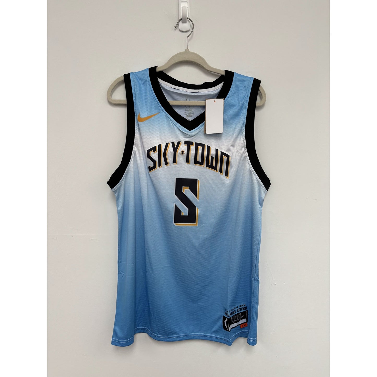 #5 WNBA Basketball Jersey NWT L