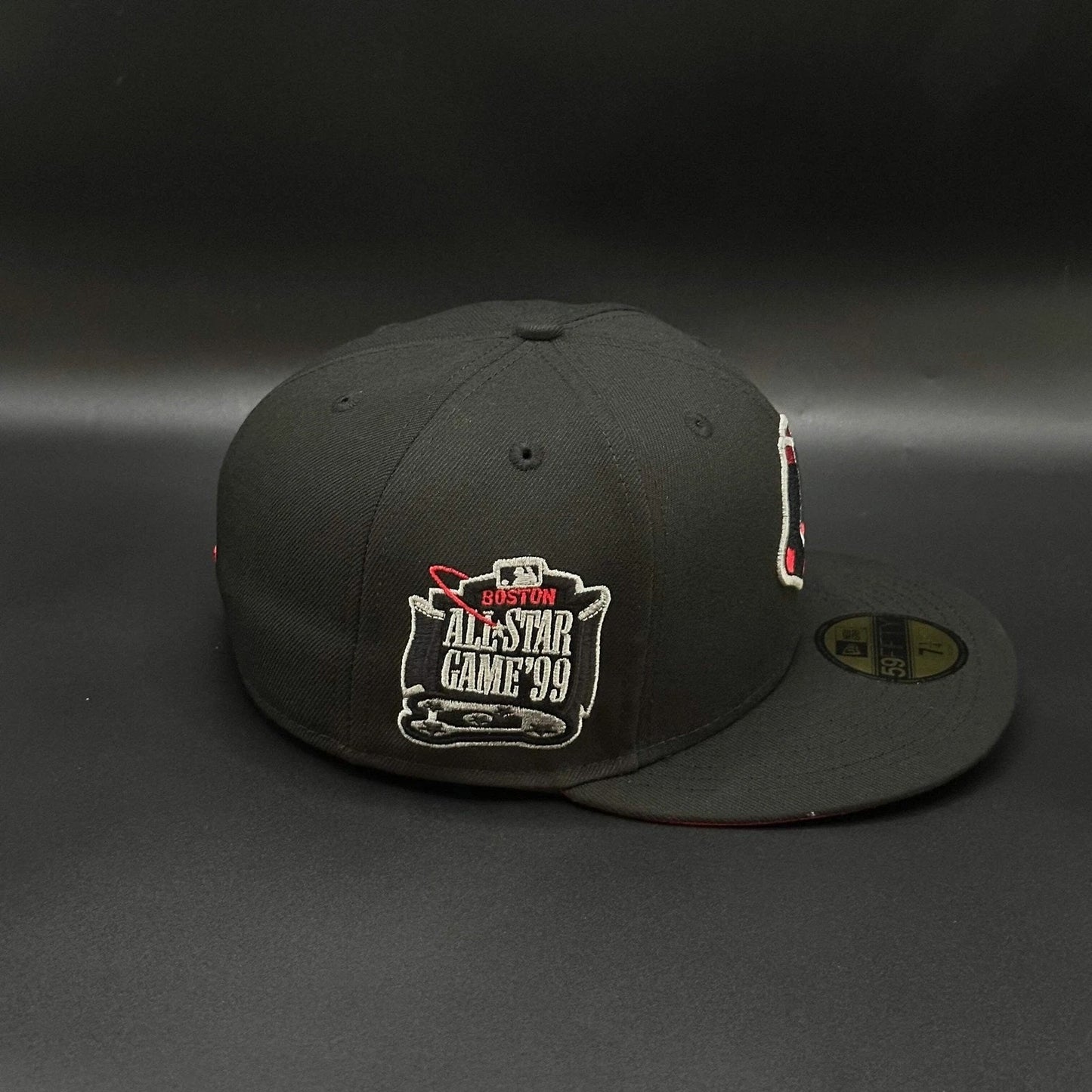 Boston Red Sox MLB NewEra Authentic Fitted Hat Size 8