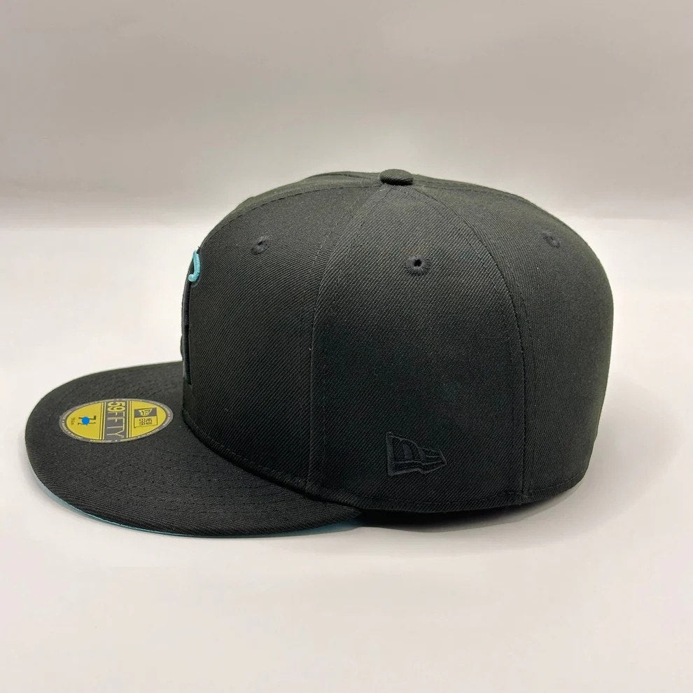 LA Angels MLB NewEra Authentic Fitted Hat Size 8