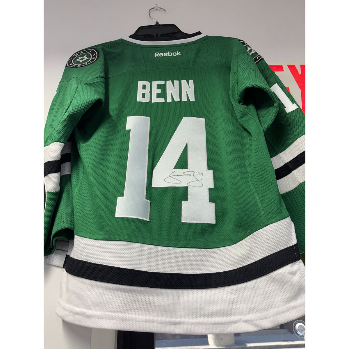 Autographed Jamie Benn Stars Jersey Youth S/M