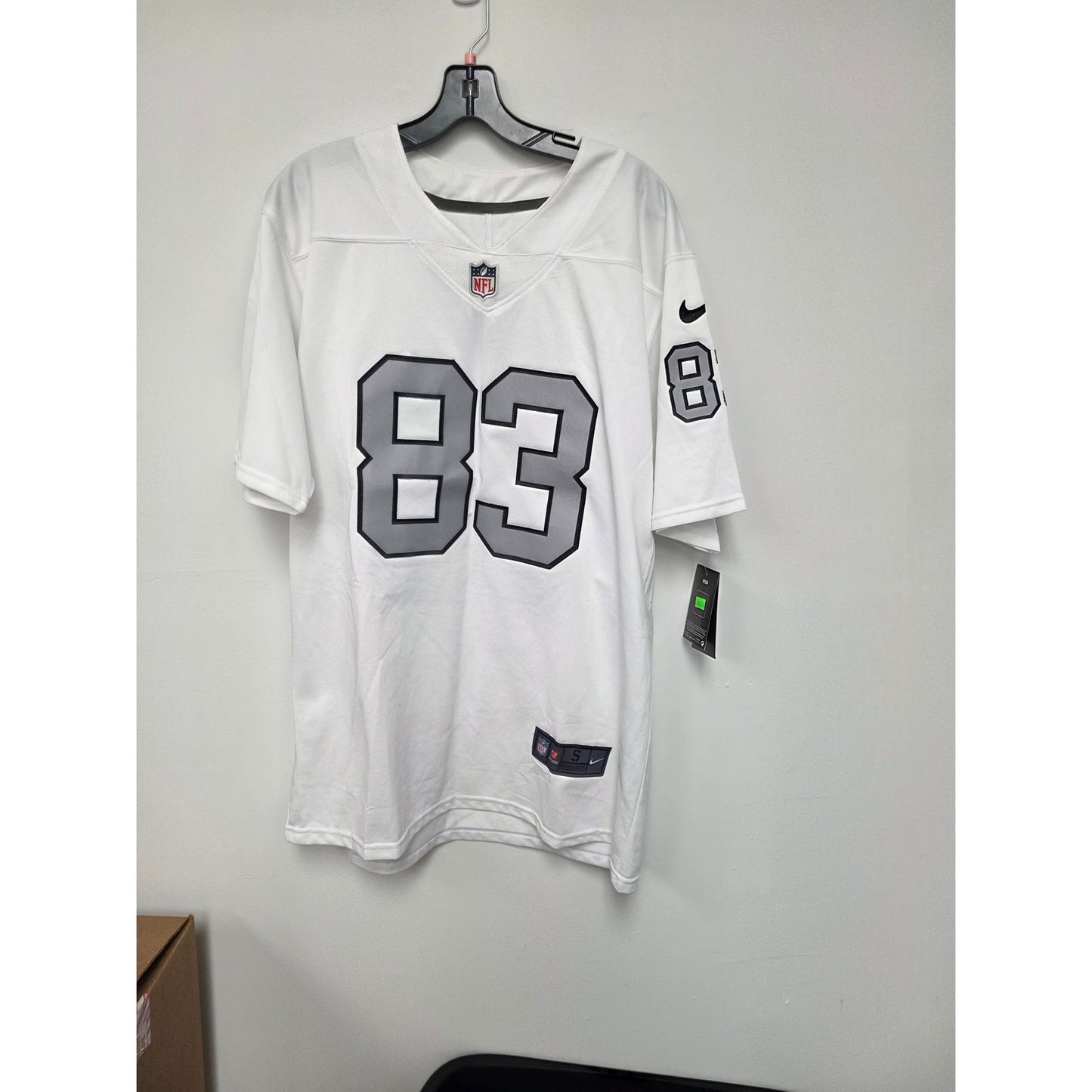 #83 Football Jersey NWT Mens S