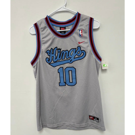 #10 Basketball Jersey USED Mens XL