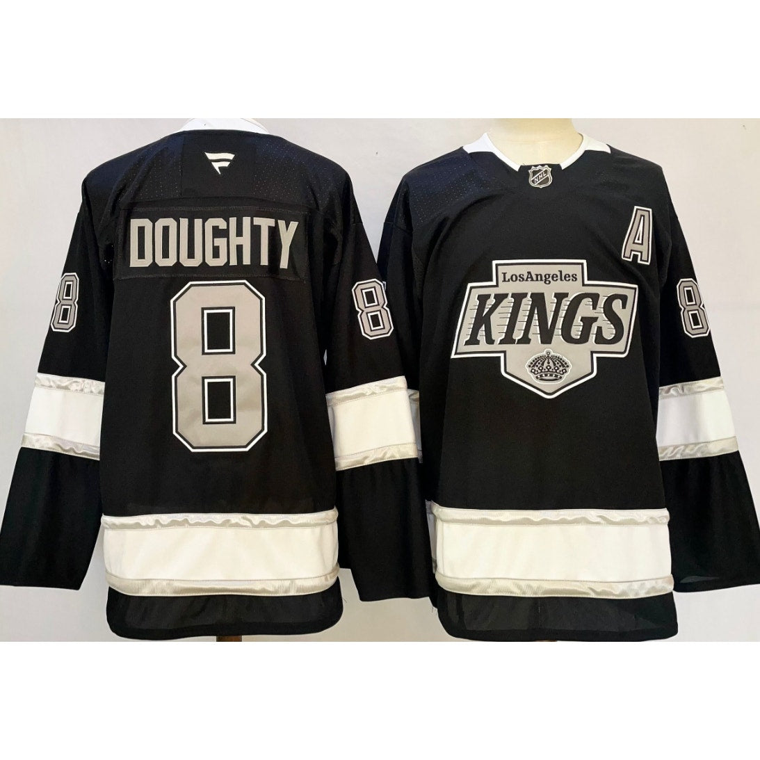 #8 Hockey Jersey NWT Mens L-Stitched