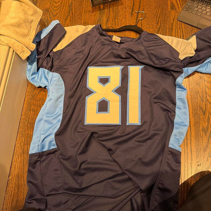 Autographed Austin Hooper Titans Jersey w/COA XL