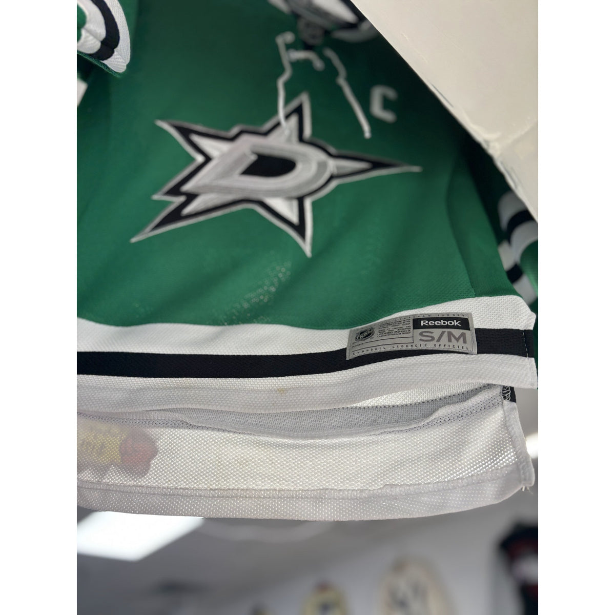Autographed Jamie Benn Stars Jersey Youth S/M