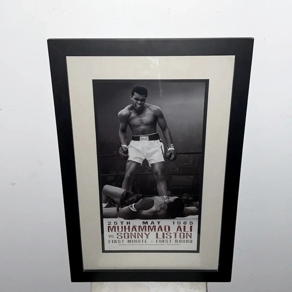 Muhammad Ali vs Sonny Liston Photography w Frame Glass Cover