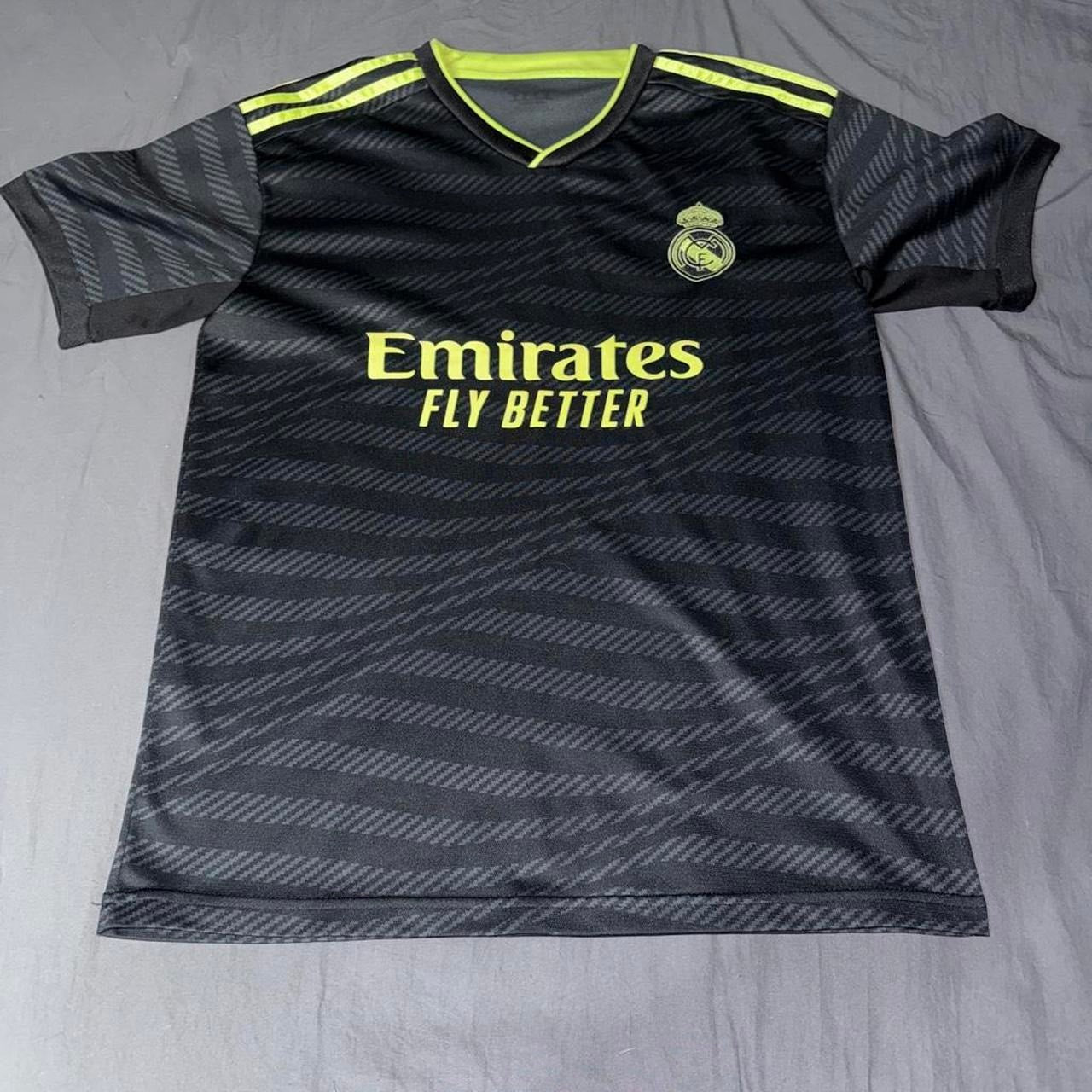 Soccer Jersey NWT Mens S