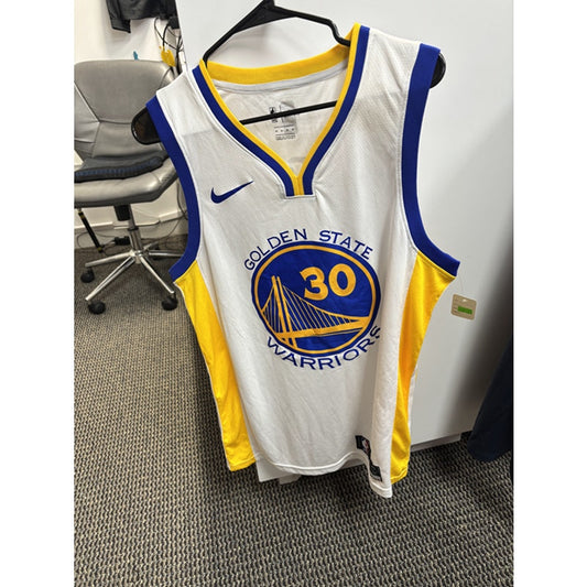#30 Basketball Jersey NWT Mens M