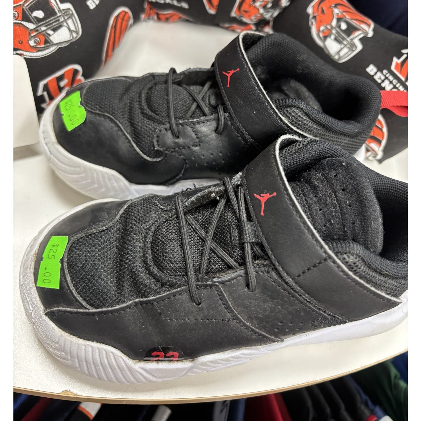 Toddler USED Jordans Size 10c