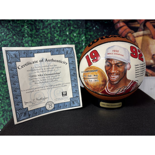 Michael Jordan Bulls Men's 1992 NBA Championship Leather Mini Basketball w/ COA
