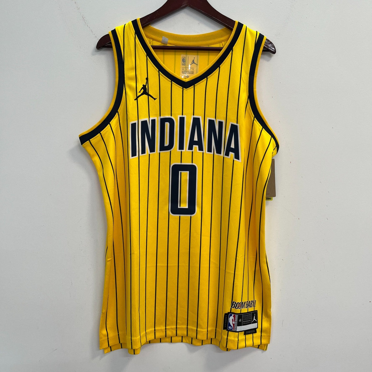 #0 Basketball Jersey NWT Mens L