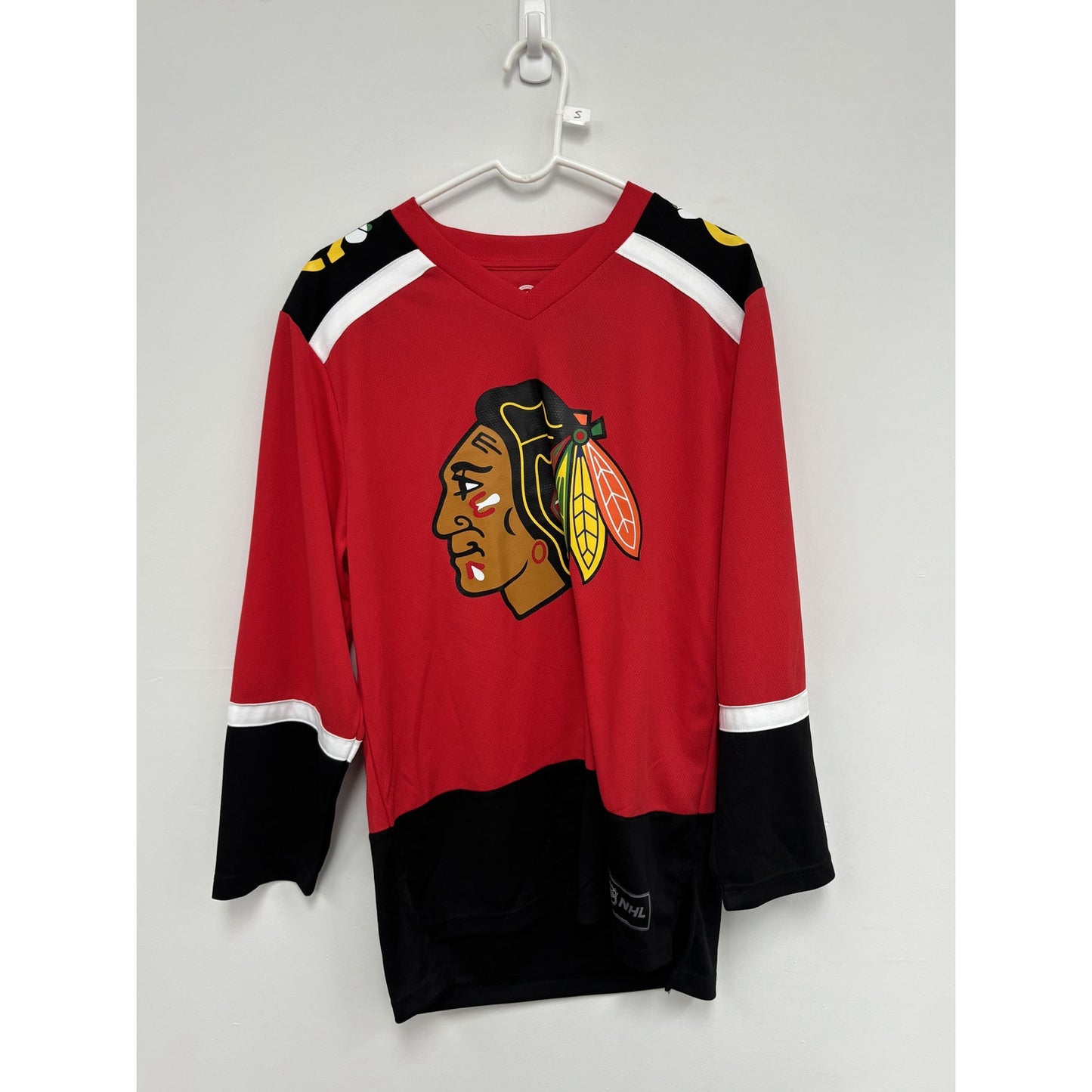 Hockey Jersey NWT Mens S