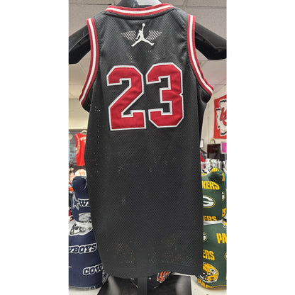 #23 Basketball Jersey USED Vintage Youth M