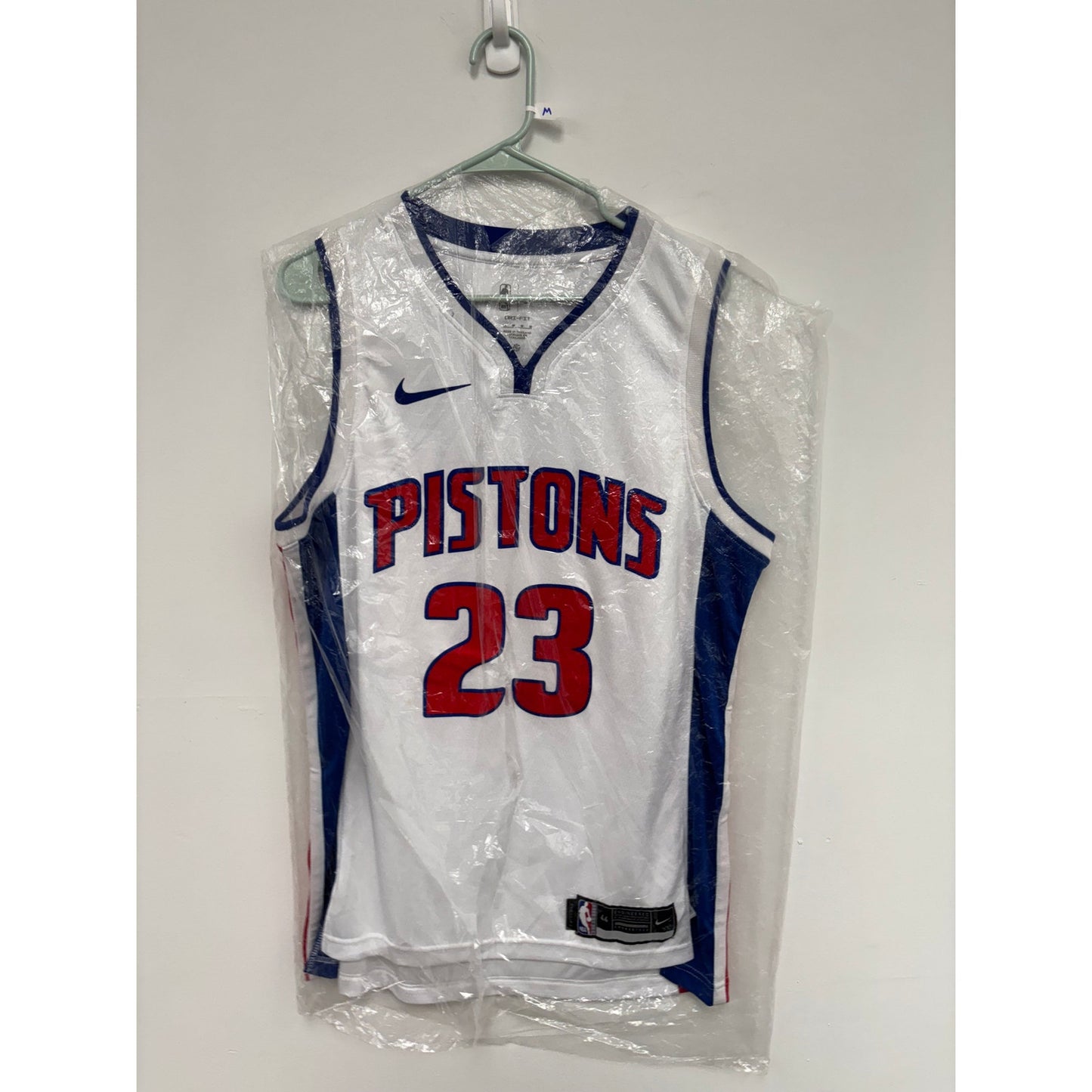 #23 Basketball Jersey NWT Mens M