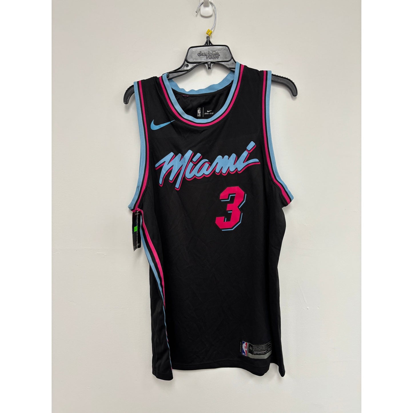 #3 Basketball Jersey NWT Mens M