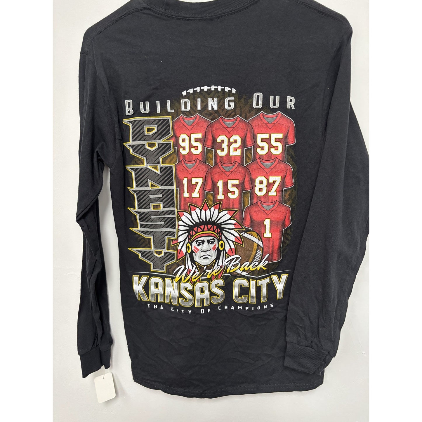 NEW Long Sleeved Chiefs Mens T-Shirts- Small