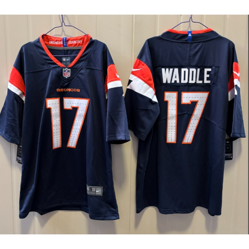 #17 Football Jersey NWT Mens M-Stitched