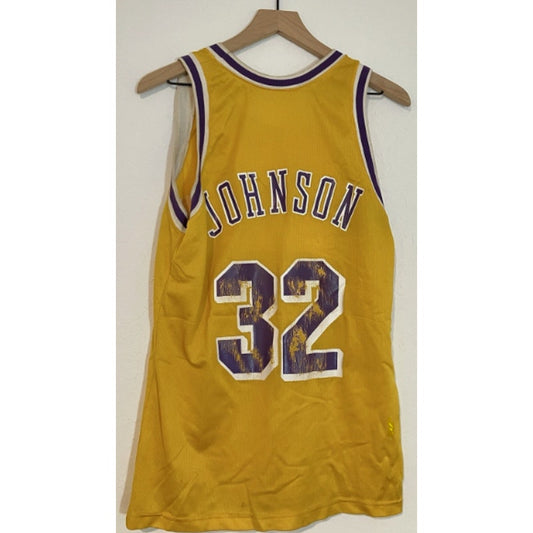 #32  Basketball Jersey USED Mens L
