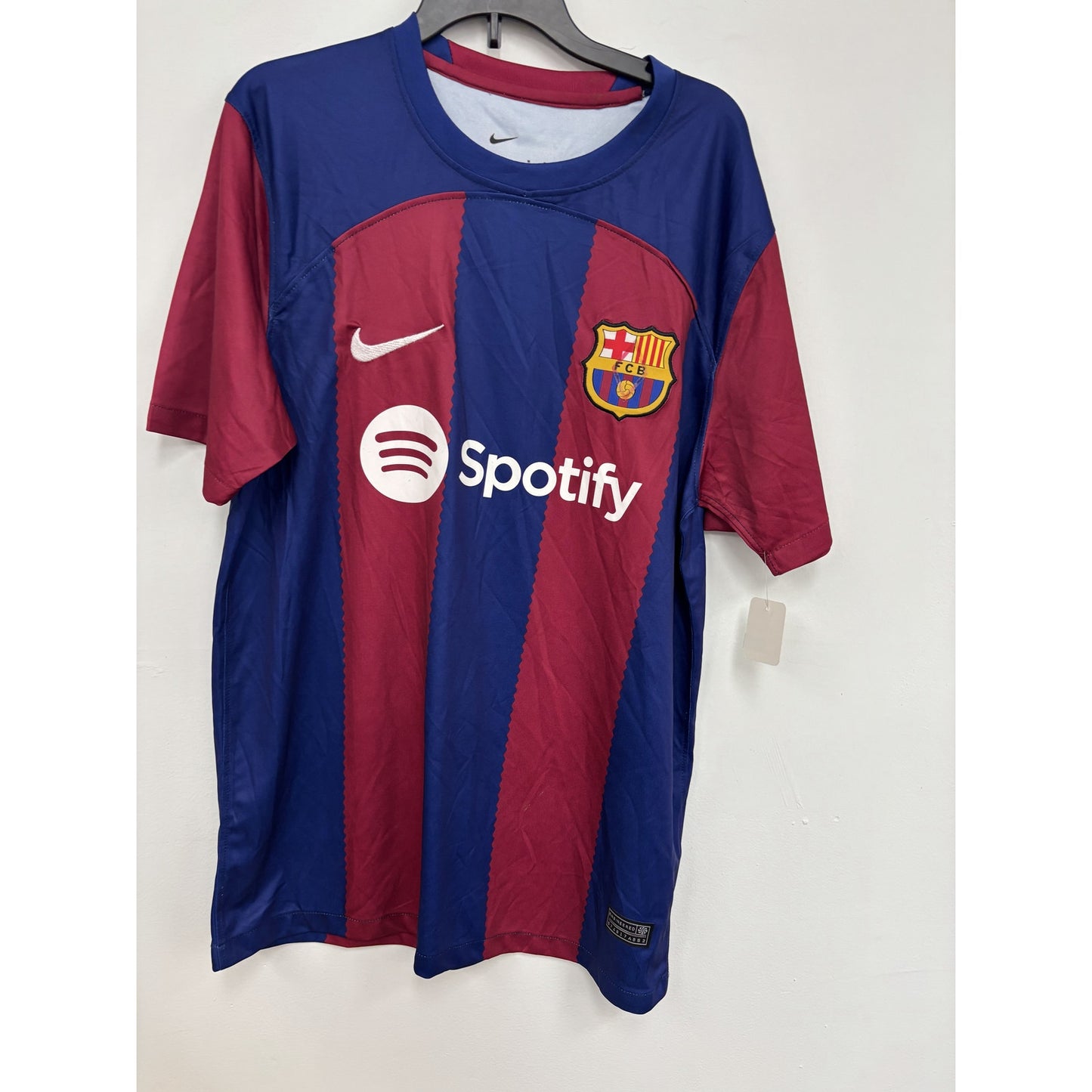 Soccer Jersey NWT Mens M